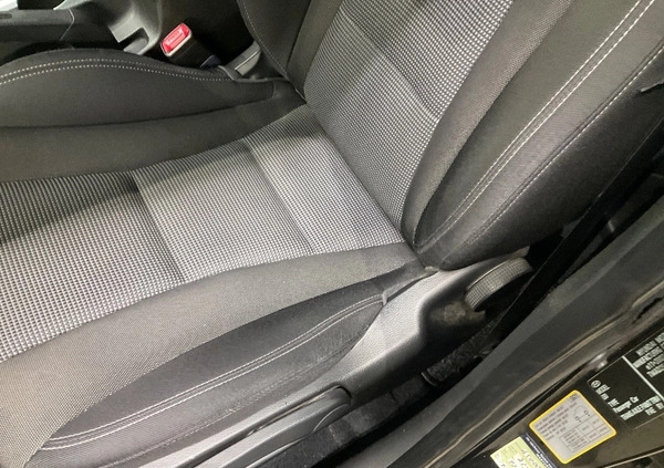 Hyundai I30 cena 34950 przebieg: 145456, rok produkcji 2013 z Pieniężno małe 596